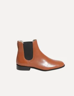 New Ines de la Fressange Paris Chelsea boots in camel leather