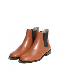 New Ines de la Fressange Paris Chelsea boots in camel leather