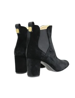 New Ines de la Fressange Paris Chelsea boots with heels, black velvet