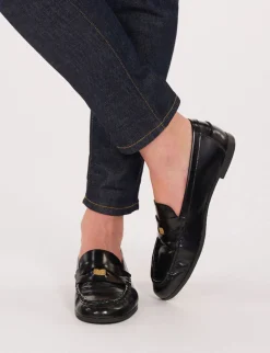 Hot Ines de la Fressange Paris Elvire loafer in black glacé leather