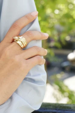 New Ines de la Fressange Paris Gold-plated Victoria engagement ring