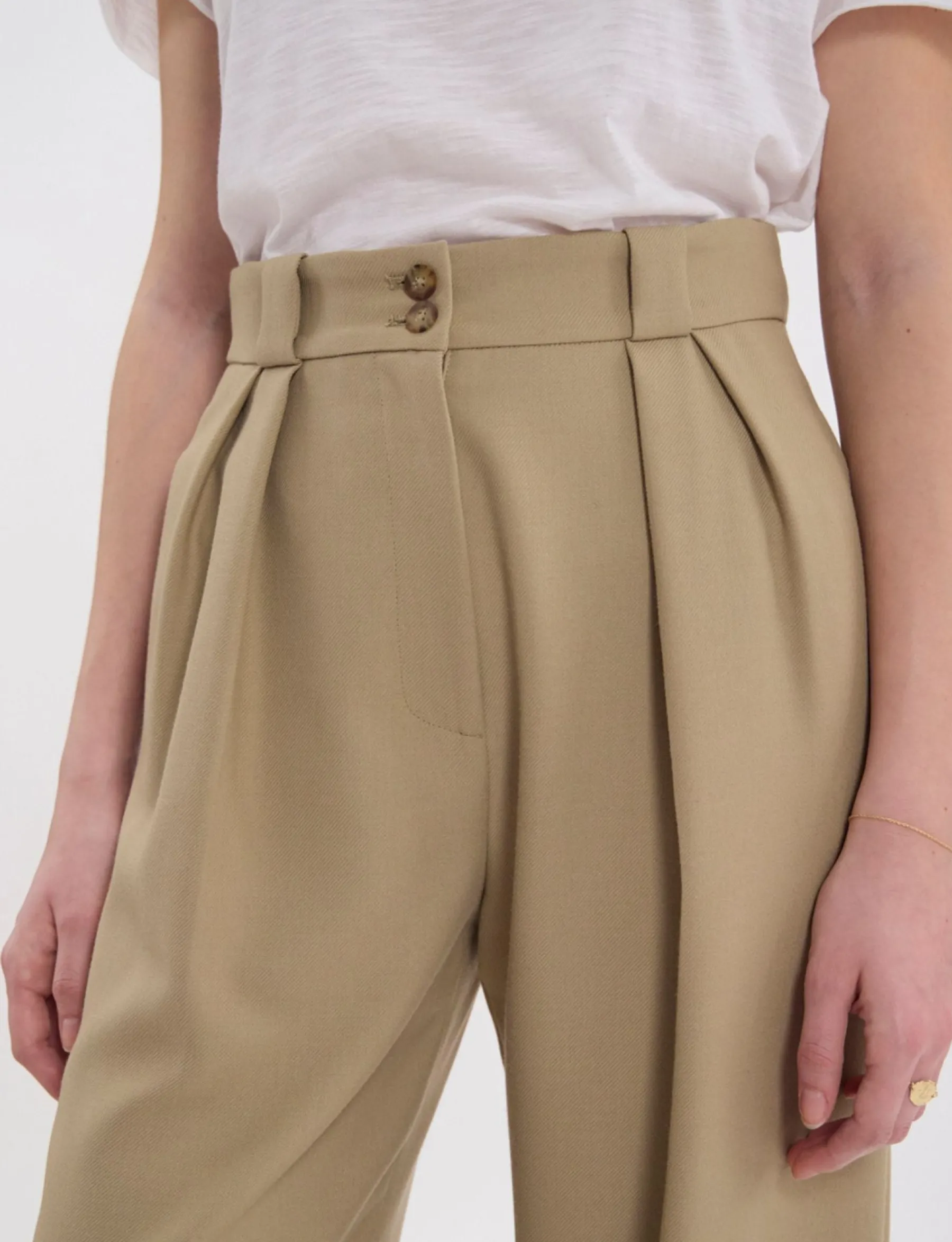 Cheap Ines de la Fressange Paris Marlène beige trousers