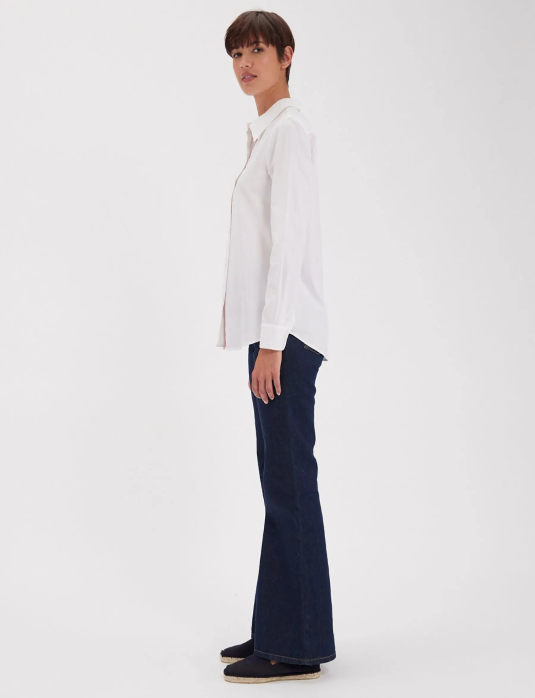 Fashion Ines de la Fressange Paris Martin white cotton shirt