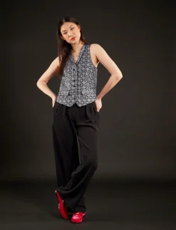 Hot Ines de la Fressange Paris Robinson blue and white waistcoat