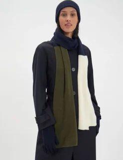 Hot Ines de la Fressange Paris Ysée scarf in wool, navy, khaki and ecru